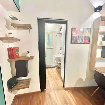 New Look8 Vatican Apartment *